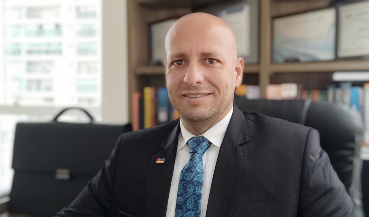 Daniel Lopes, advogado